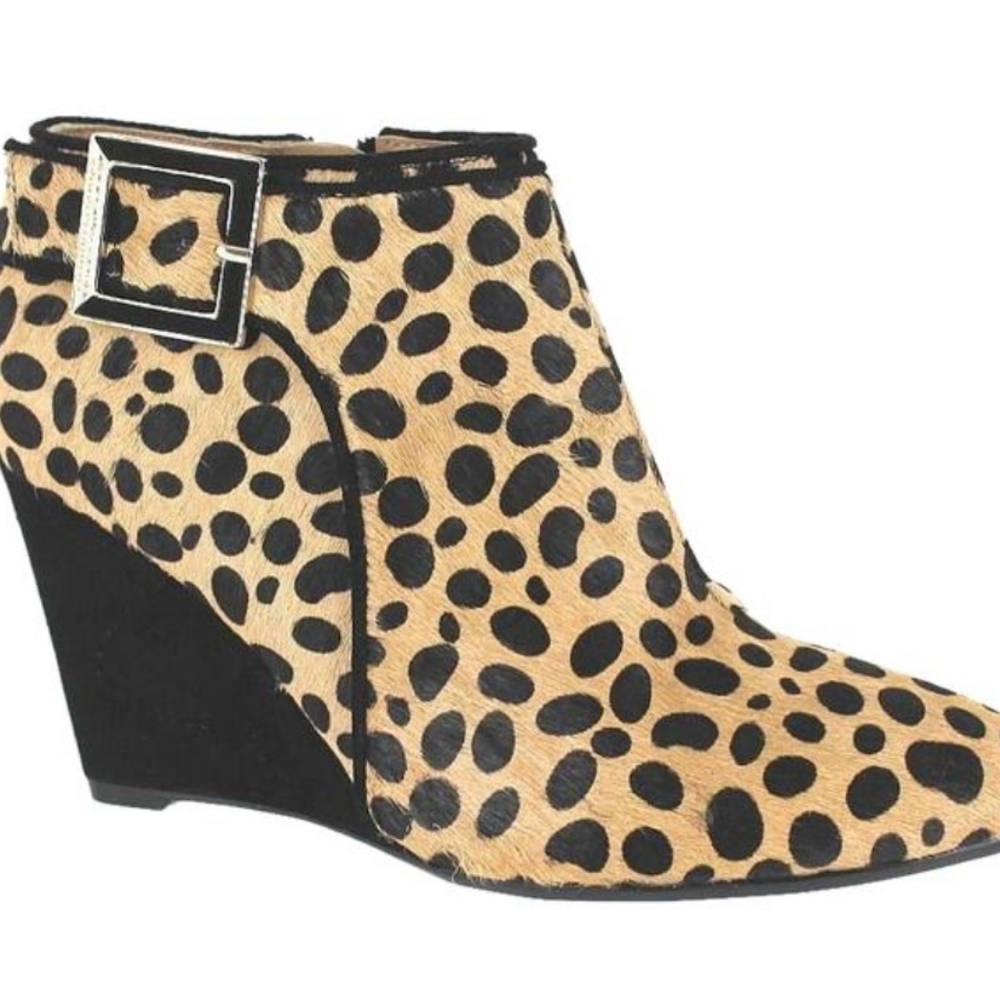Isaac Mizrahi Leopard Print Bootie - image 1